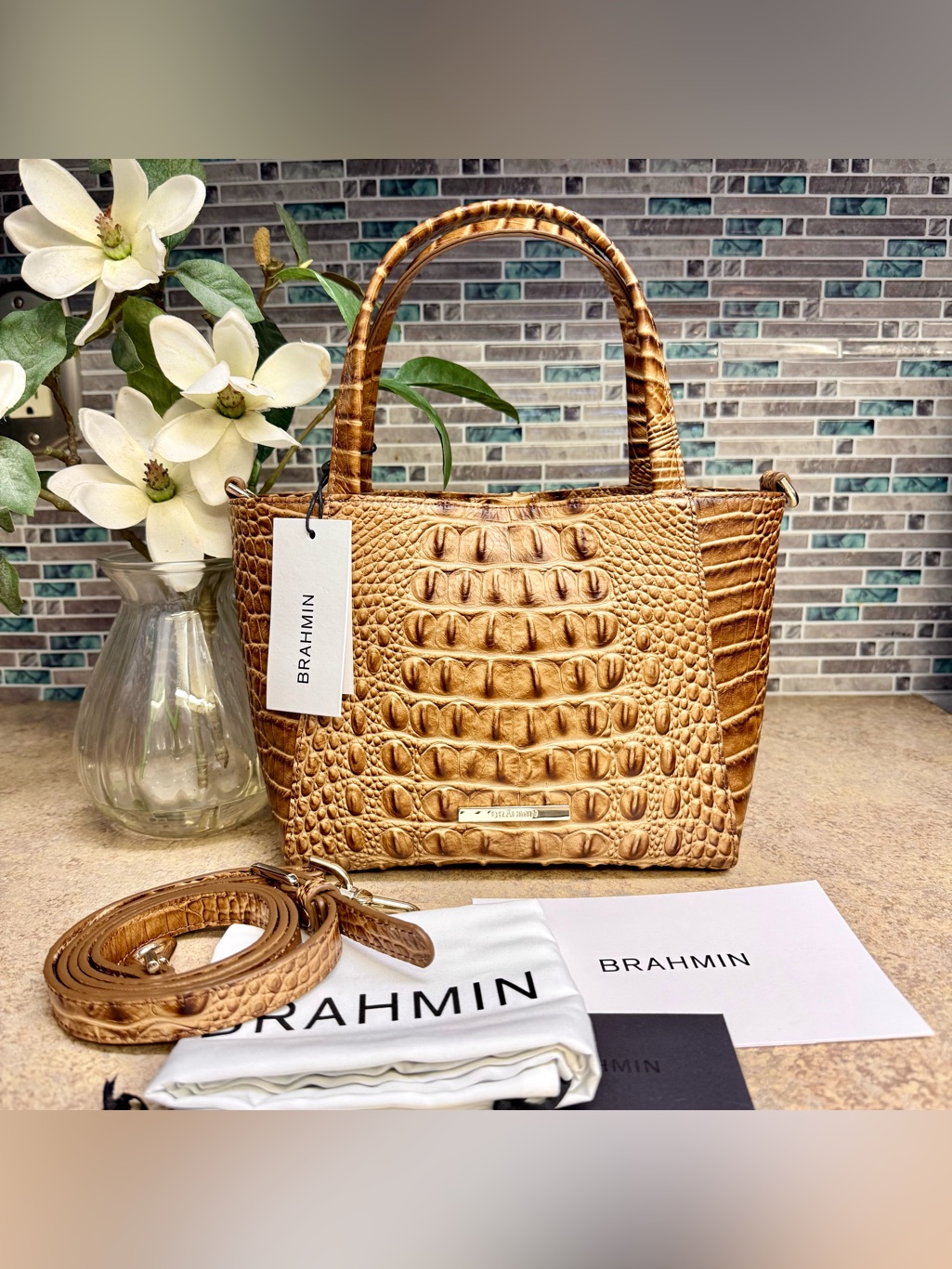 Nwt Brahmin Small Mona Cinnamon Alden Road Purse